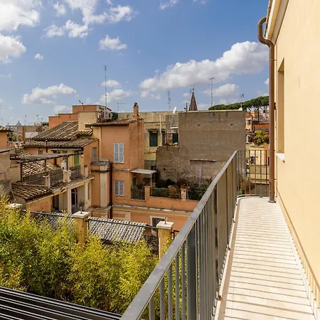 Room Mate Collection Gran Filippo, Rome-Fontana Di Trevi Exterior photo